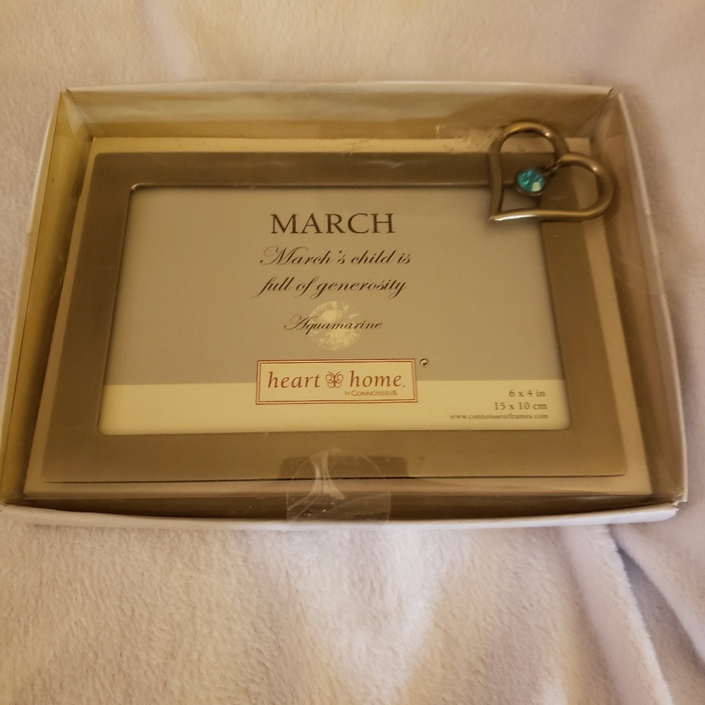 March Birthstone picture frame